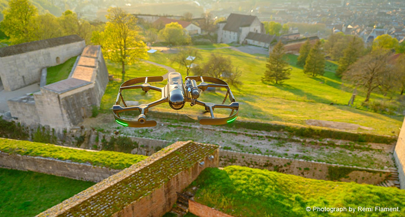 Leica Geosystems | Leica BLK2FLY mobile scanning outdoor for heritage & preservation.